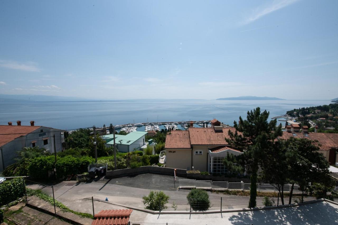 Apartman Rubinic Ičići Екстериор снимка