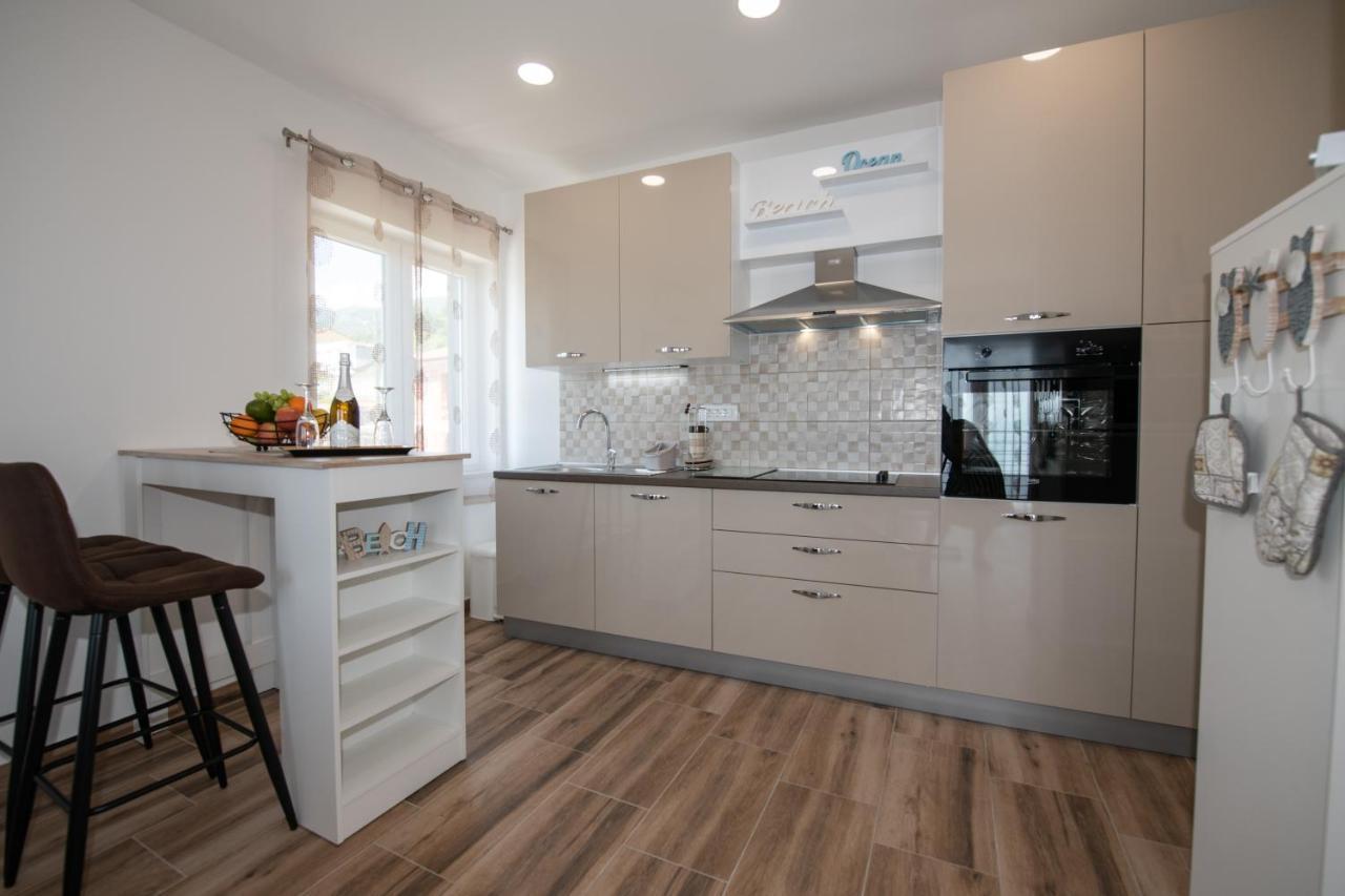 Apartman Rubinic Ičići Екстериор снимка
